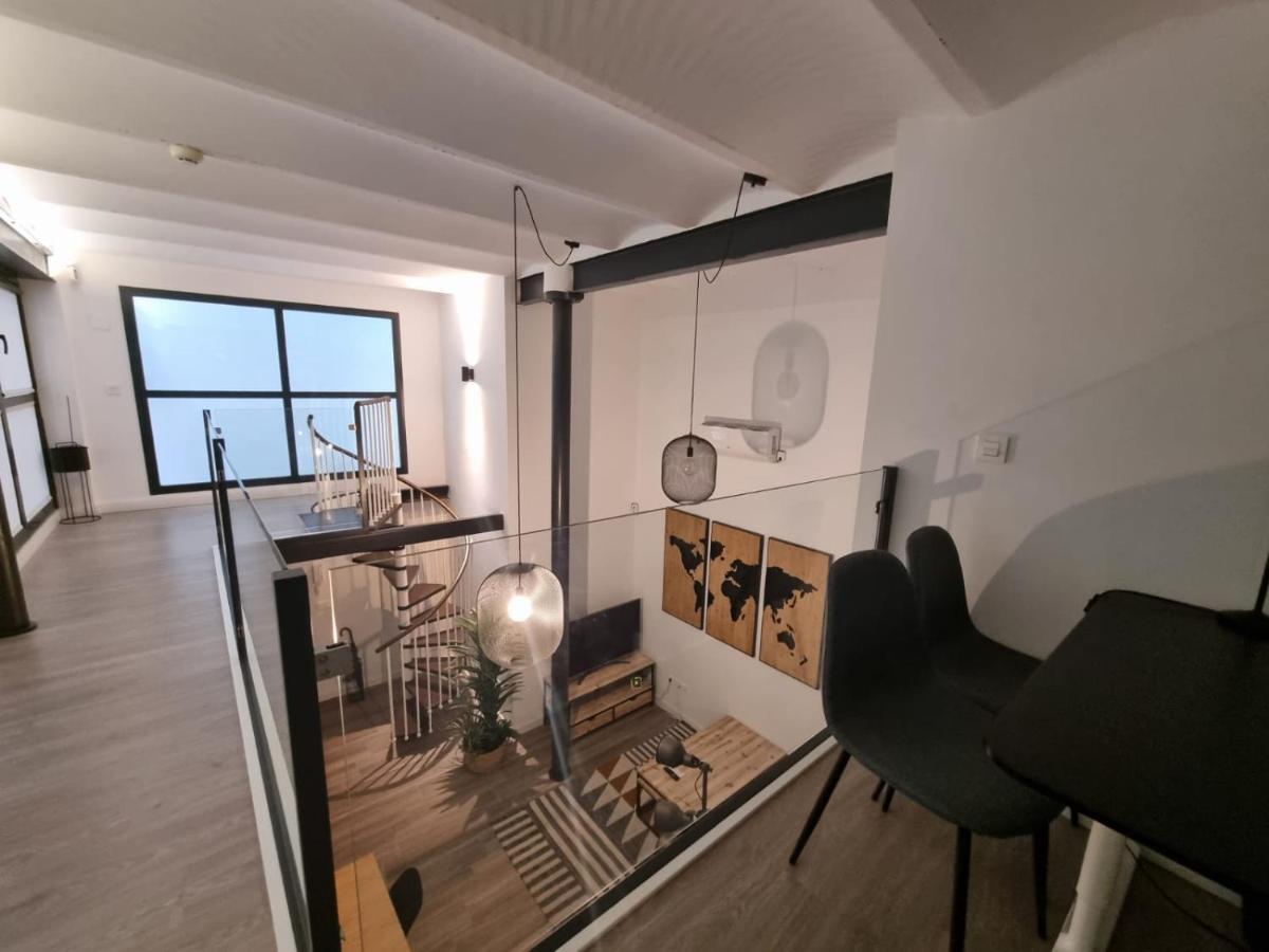 Apartament Duplex Moderno En Alameda Sewilla Zewnętrze zdjęcie