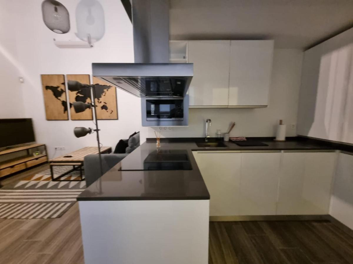 Apartament Duplex Moderno En Alameda Sewilla Zewnętrze zdjęcie