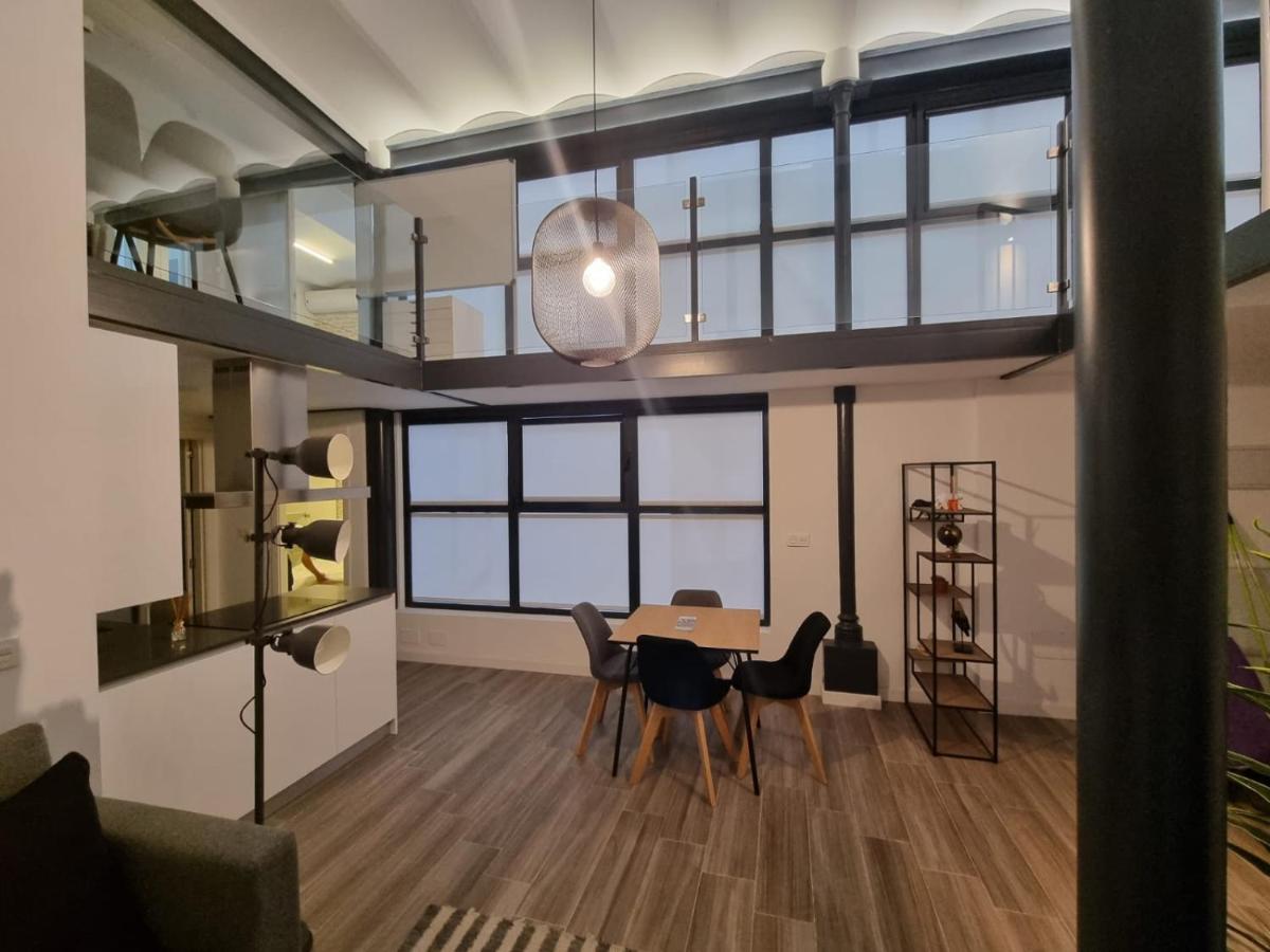 Apartament Duplex Moderno En Alameda Sewilla Zewnętrze zdjęcie