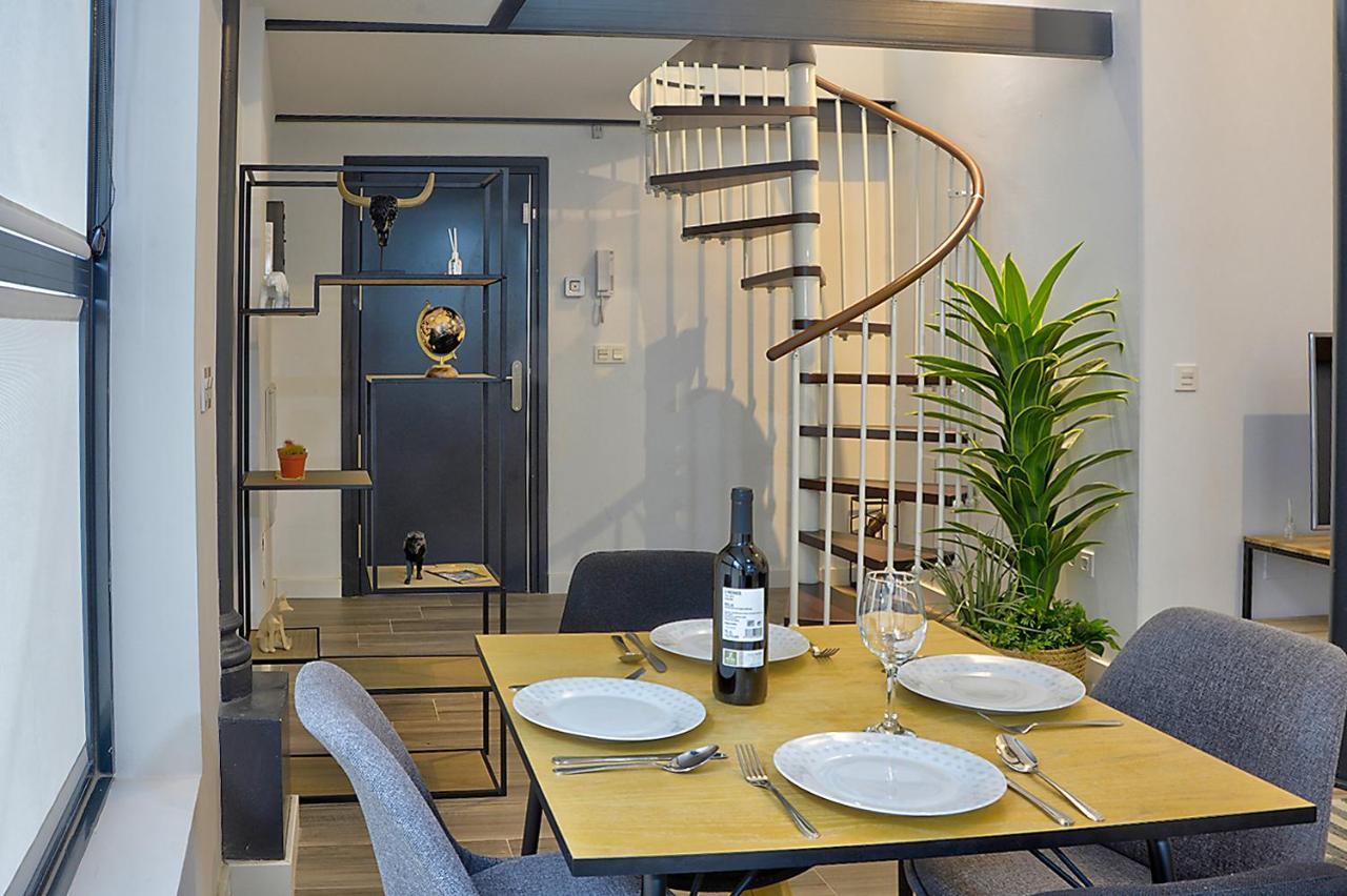 Apartament Duplex Moderno En Alameda Sewilla Zewnętrze zdjęcie