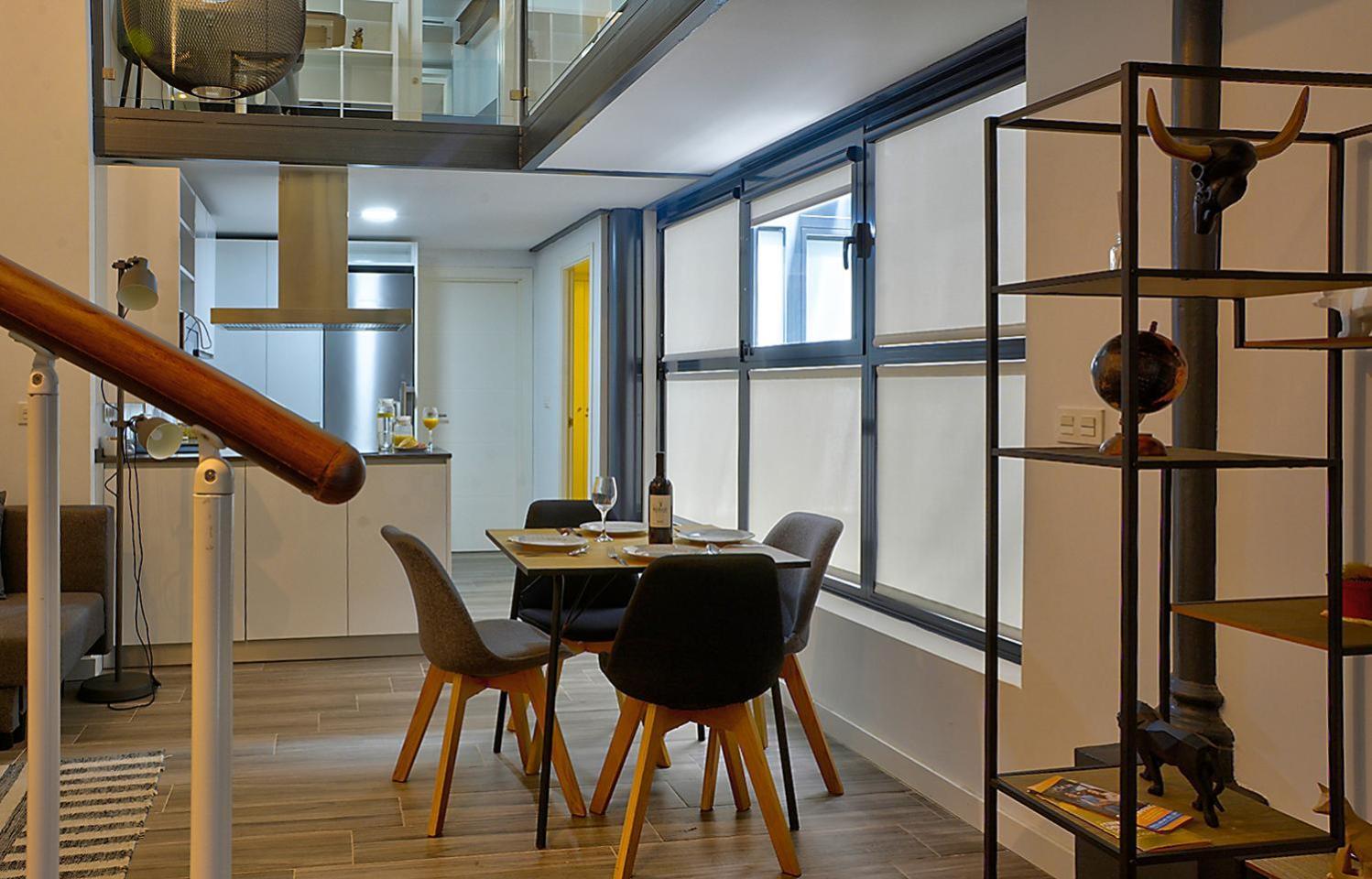 Apartament Duplex Moderno En Alameda Sewilla Zewnętrze zdjęcie